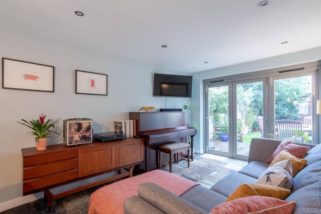 Lovely Central Cambridge Home Esterno foto